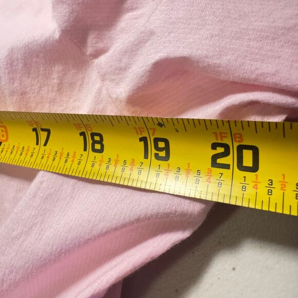 Brooks Brothers Women’s button up Pink Blouse Sz M 24” long - Picture 4 of 4